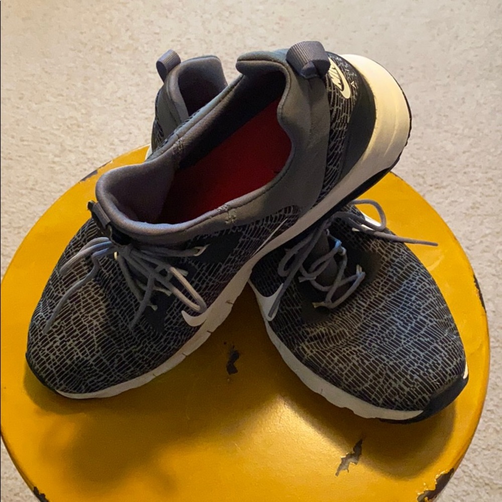 Nike Air Max Motion Racer